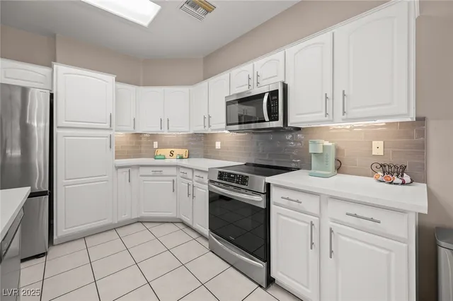 $429,900 | 1236 Country Club Drive, Laughlin, NV 89029