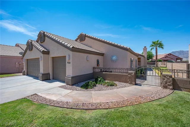 $429,900 | 1236 Country Club Drive, Laughlin, NV 89029