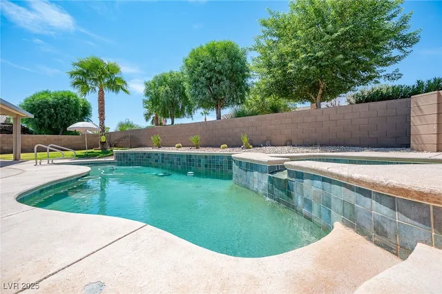 $429,900 | 1236 Country Club Drive, Laughlin, NV 89029