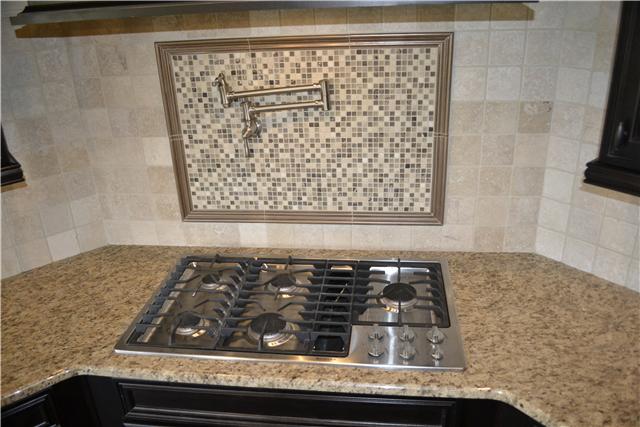 2079 Autumn Ridge Way Spring Hill, TN 37174 - Photo 8 of 19 Kitchen - 5 Burner Cooktop w/ Pot filler!