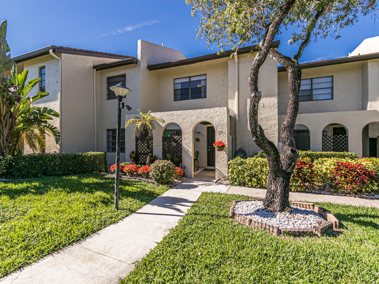 21203 Lago Circle, Unit 15E Boca Raton, FL 33433 - Photo 1 of 47 21203-2