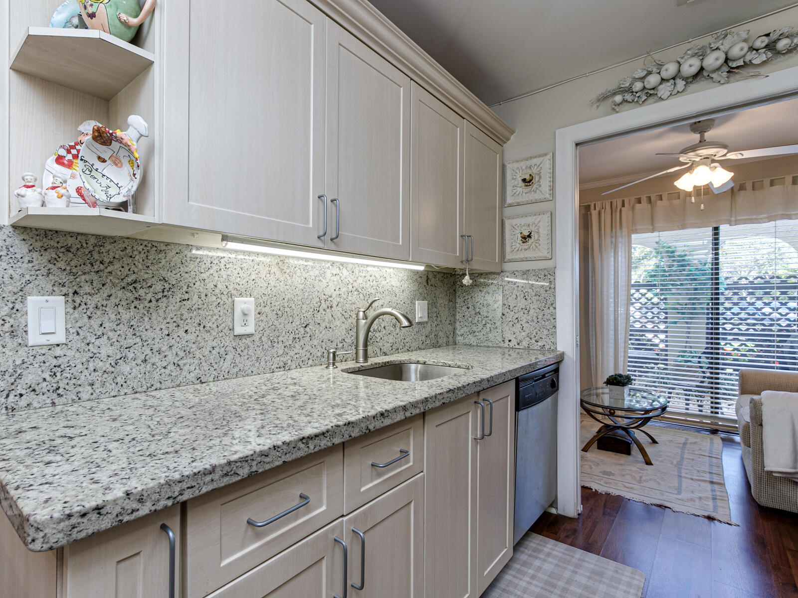 21203 Lago Circle, Unit 15E Boca Raton, FL 33433 - Photo 12 of 47 21203-22