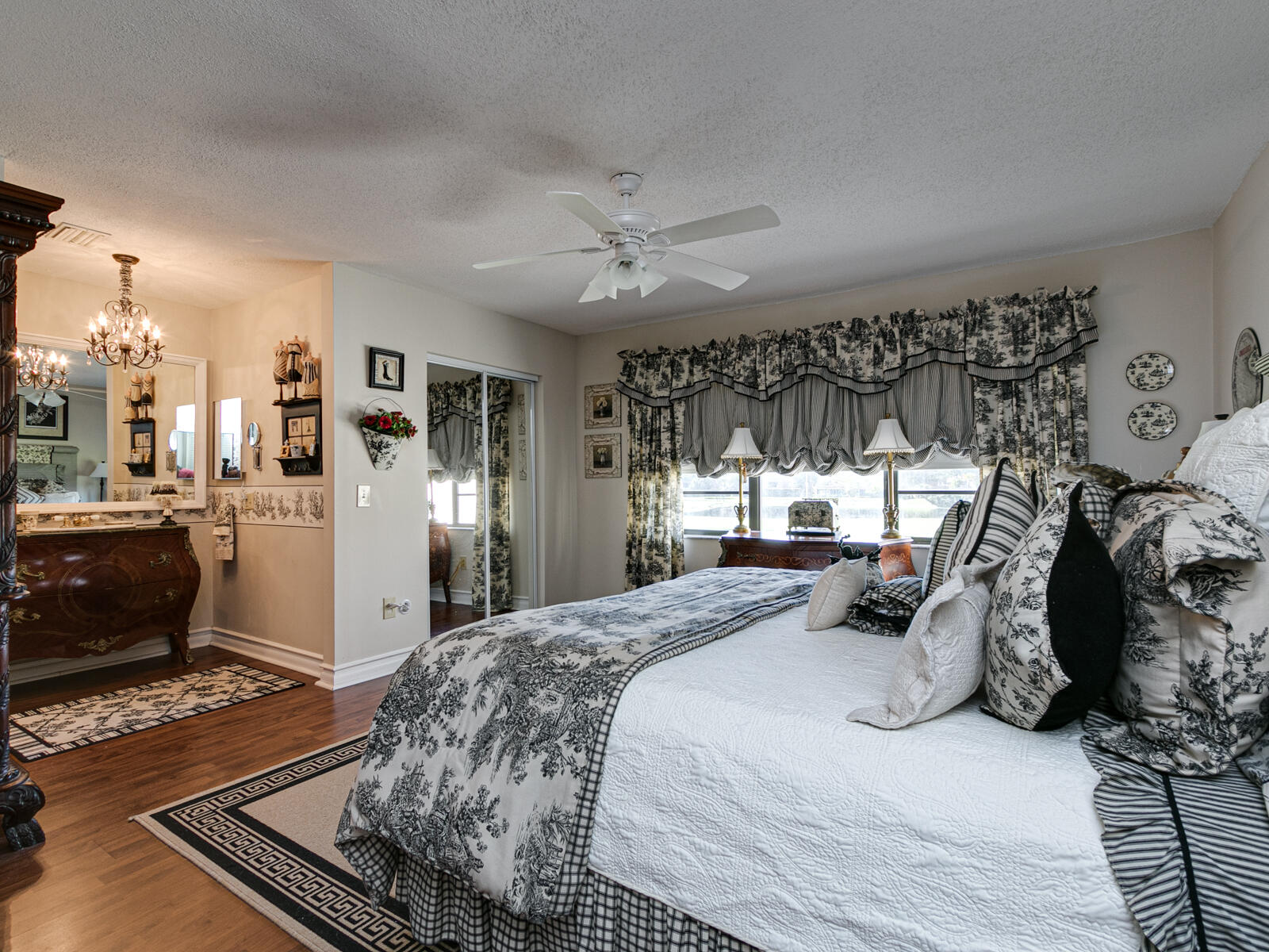 21203 Lago Circle, Unit 15E Boca Raton, FL 33433 - Photo 32 of 47 21203-47