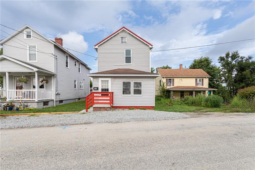 127 Braddock Rd Avenue Mount Pleasant, PA 15666 - Photo 5 of 43 Gallery Image 5