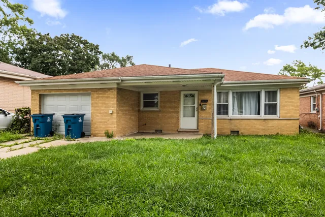 $120,000 | 1621 Ingrid Lane, Chicago Heights, IL 60411