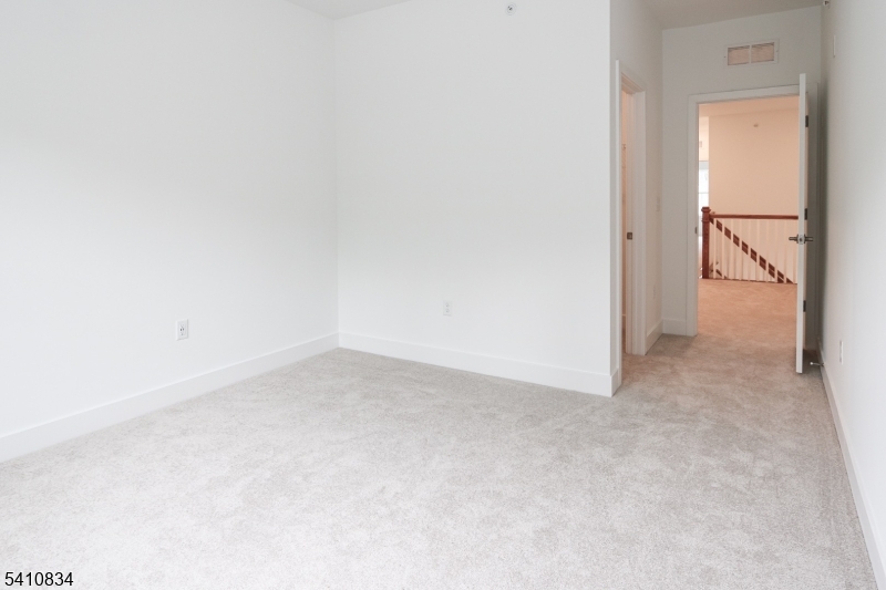 71 Veterans Way Morris Plains, NJ 07950 - Photo 17 of 23 a view of empty room