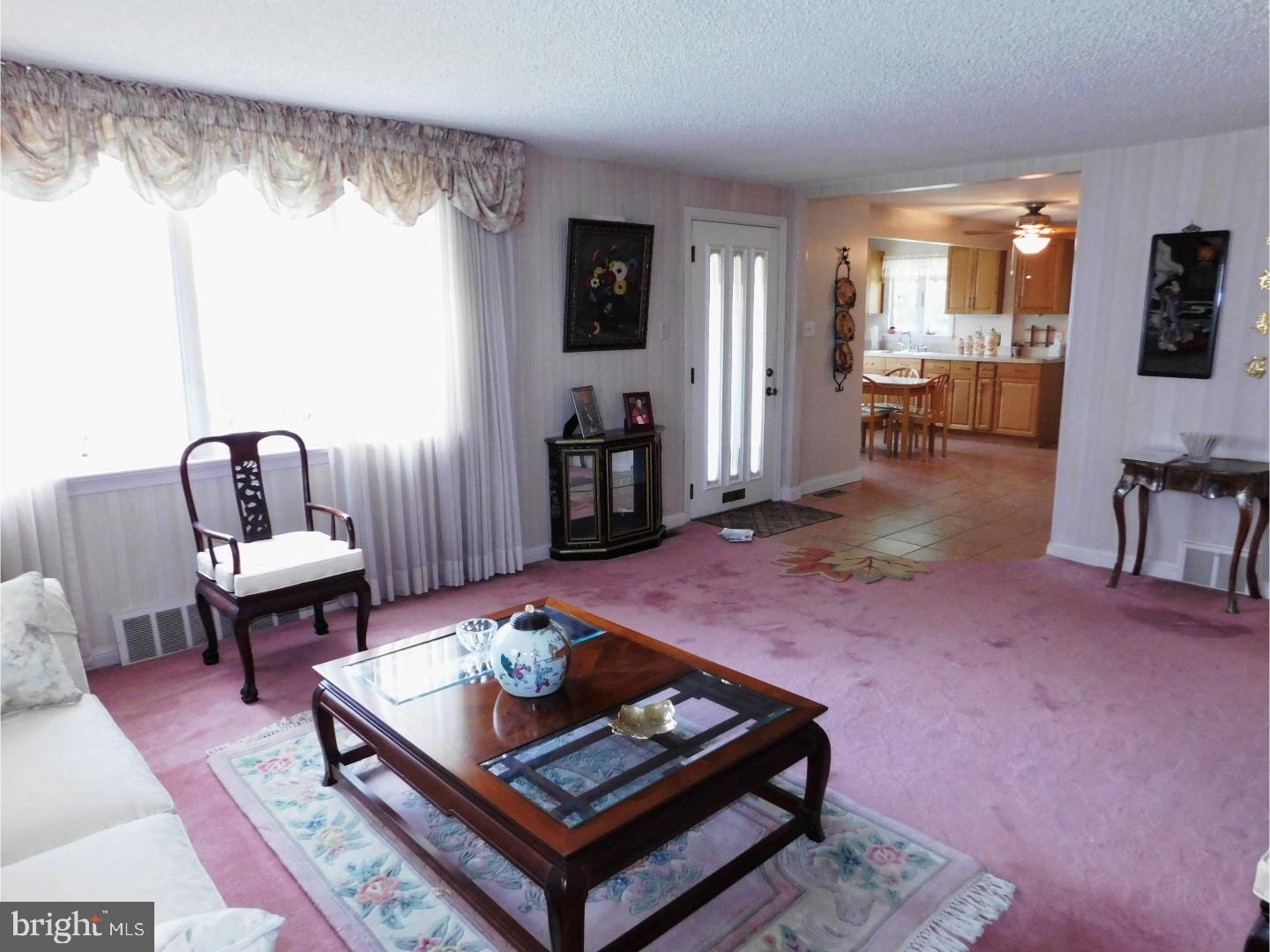 16 Ann Road Broomall, PA 19008 - Photo 4 of 25 Gallery Image 4