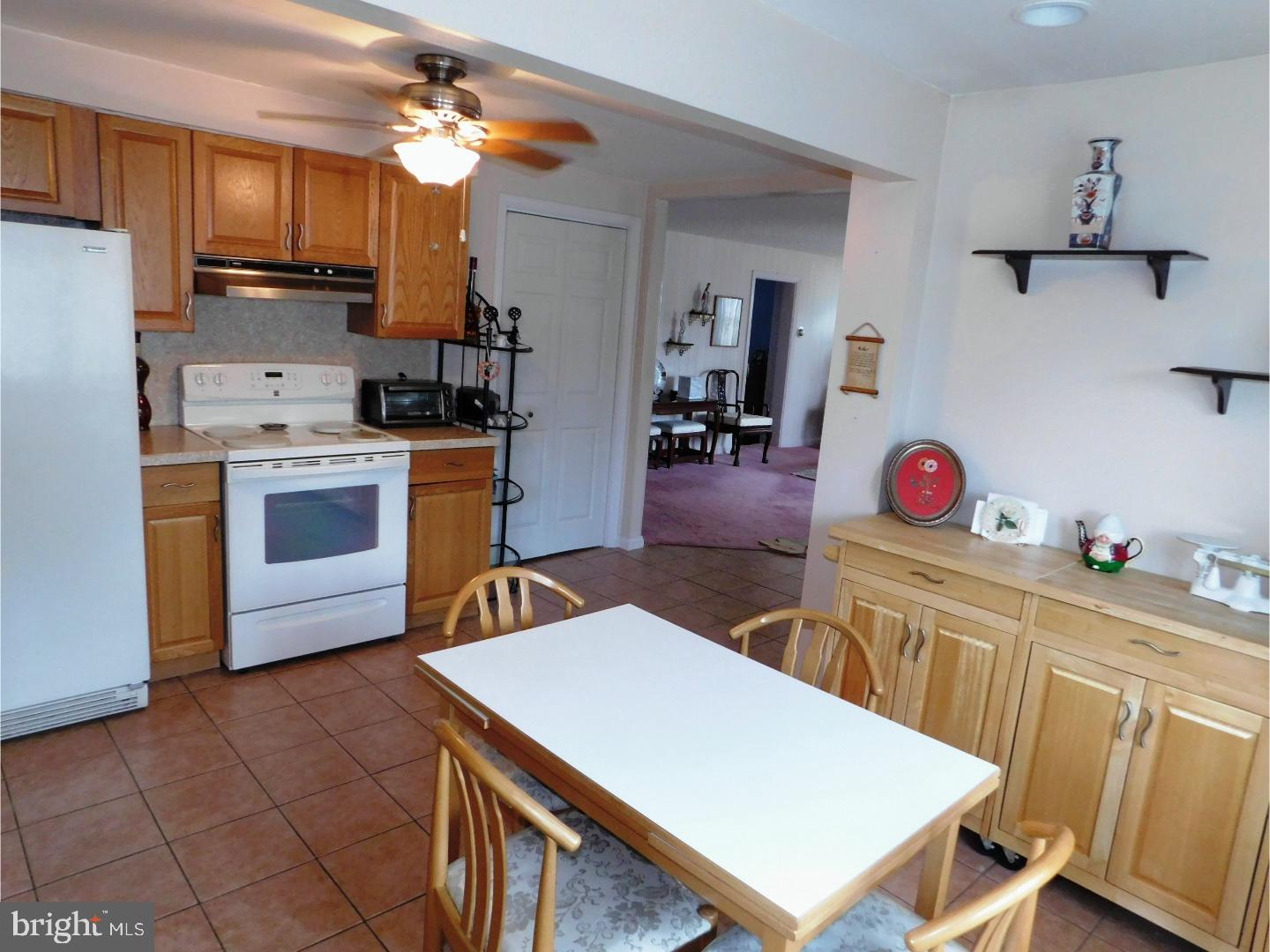 16 Ann Road Broomall, PA 19008 - Photo 7 of 25 Gallery Image 7