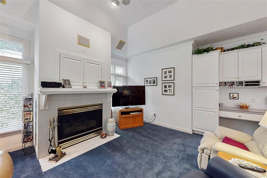 12295 Ridgeside Road Indianapolis, IN 46256 - Photo 12 of 55 Gallery Image 12