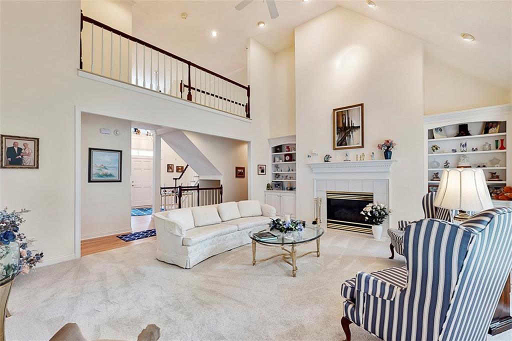 12295 Ridgeside Road Indianapolis, IN 46256 - Photo 7 of 55 Gallery Image 7