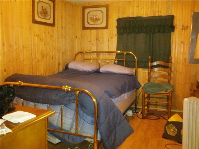 2835 Dunlap Road Duck River, TN 38454 - Photo 11 of 18 Bedroom 2 down