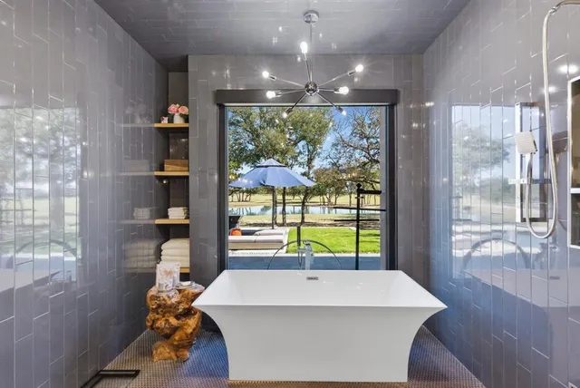 $1,795,000 | 2101 Cool Junction, Millsap, TX 76066