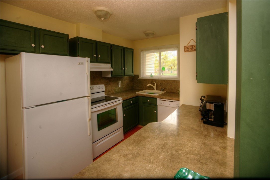 10 East Beach Road, Unit 3 Charlestown, RI 02813 - Photo 7 of 18