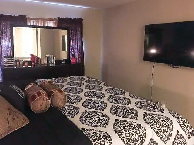 $124,900 | 6217 Ludington Drive, Unit 20915, Houston, TX 77035