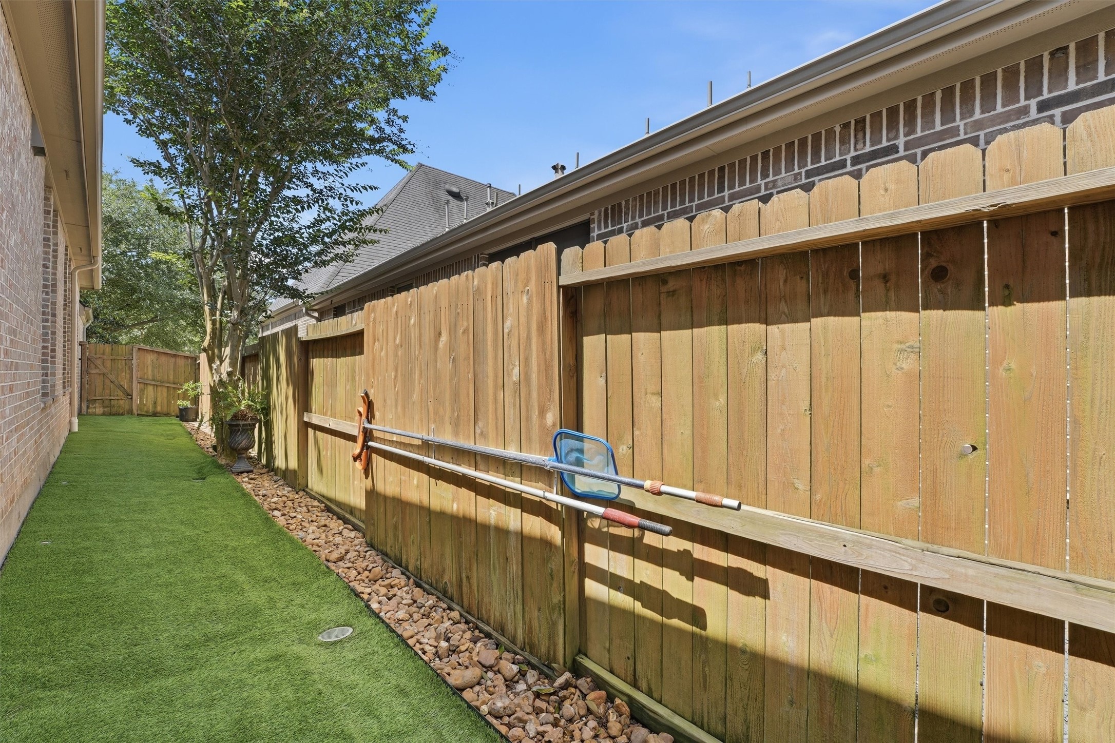 27118 Cross Pointe Court Fulshear, TX 77441 - Photo 27 of 40 side yard is turfed
