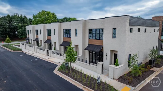 $584,900 | 1171 Watson Lane, Unit E4, Watkinsville, GA 30677