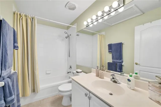 $995,000 | 23130 Foxtail Creek Court, Estero, FL 34135