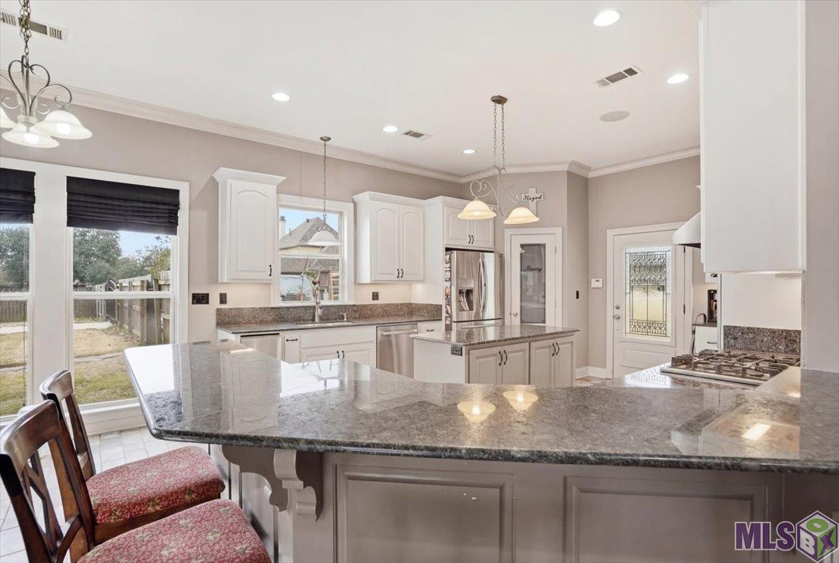 16372 Joe Sevario Road Prairieville, LA 70769 - Photo 5 of 39