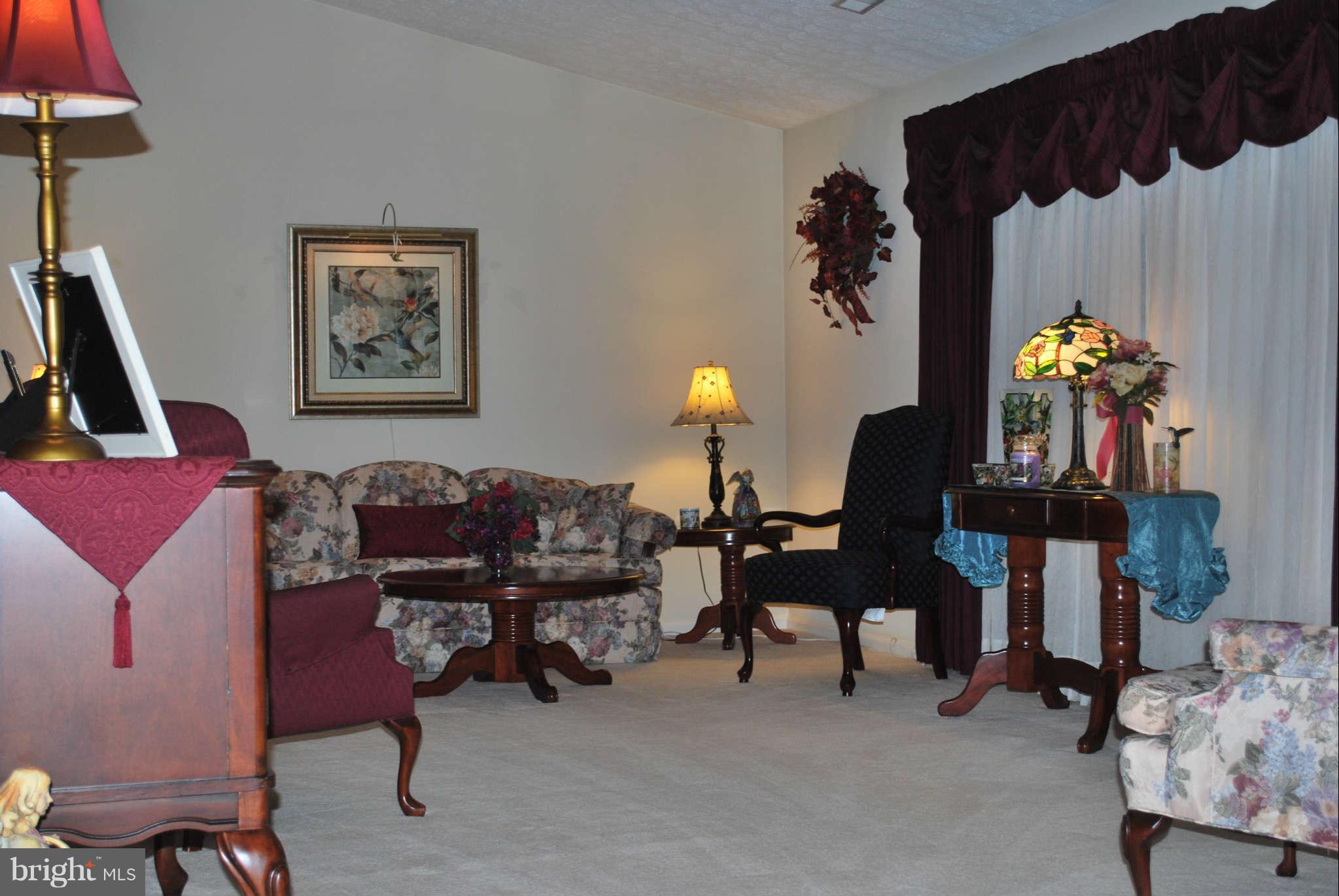 3514 Fox Ridge Road Waldorf, MD 20601 - Photo 7 of 23 Living Room