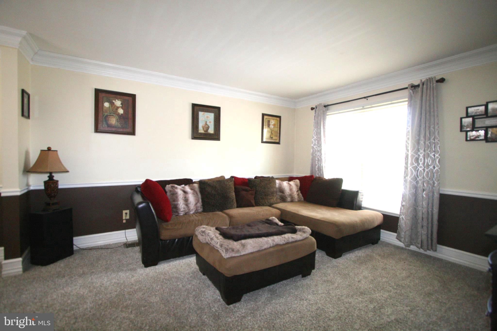 1624 Colonial Way Frederick, MD 21702 - Photo 3 of 16 Living room with new carpet!