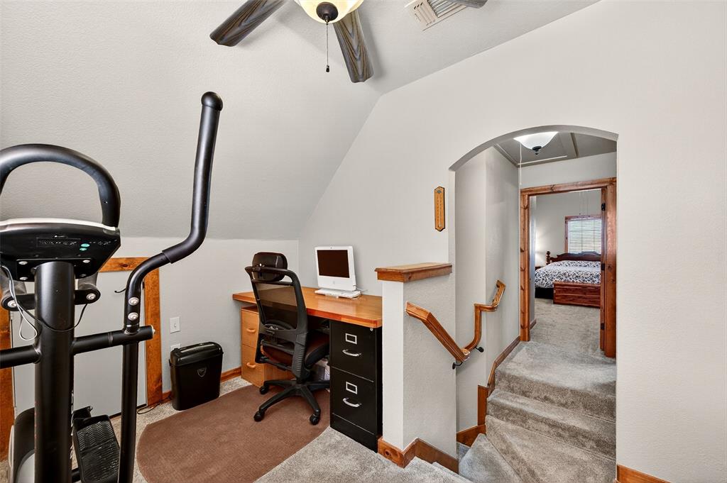 13631 Farm To Market Road 981 Blue Ridge, TX 75424 - Photo 25 of 40 a view of a room with gym equipment