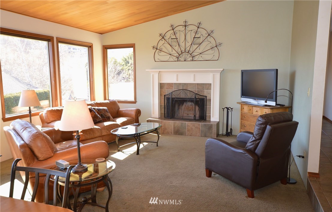 2410 Riter Street Wenatchee, WA 98801 - Photo 9 of 25 Gallery Image 9