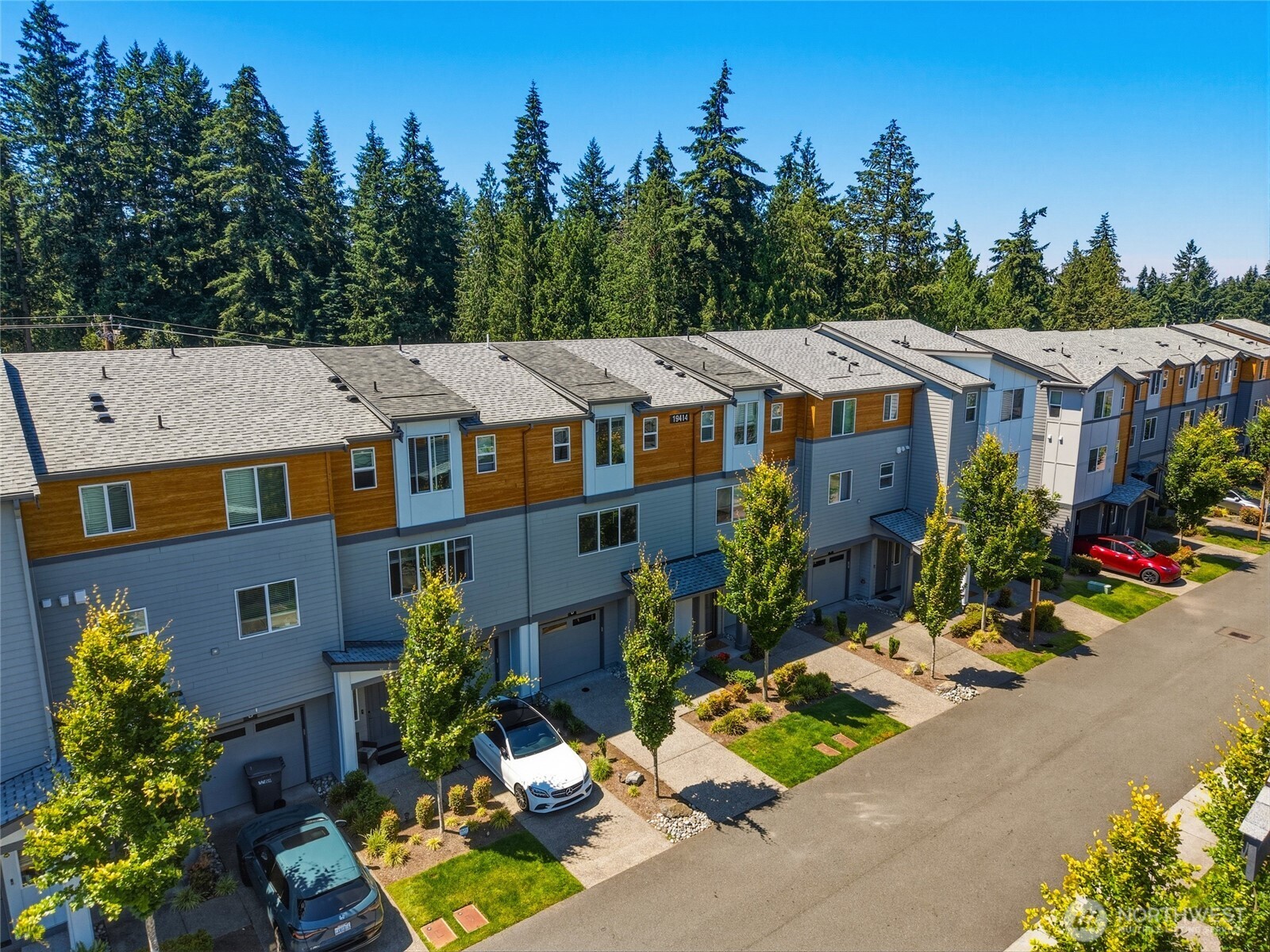 19414 35th Drive Southeast, Unit D Bothell, WA 98012 - Photo 28 of 37