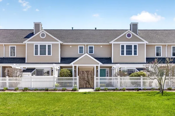 $499,999 | 361 Tilden Commons Lane, Unit 361, Braintree, MA 02184