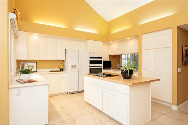 $779,000 | 1804 Prince Albert Drive, Riverside, CA 92507