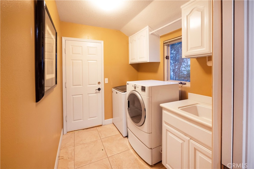 1804 Prince Albert Drive Riverside, CA 92507 - Photo 43 of 65