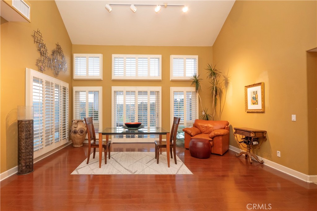 1804 Prince Albert Drive Riverside, CA 92507 - Photo 10 of 65