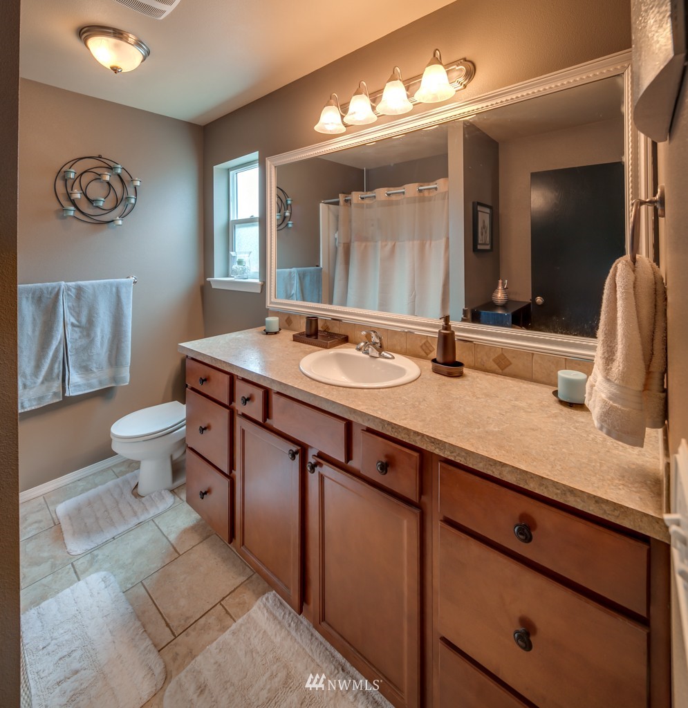 2460 Douglas Road Ferndale, WA 98248 - Photo 14 of 21