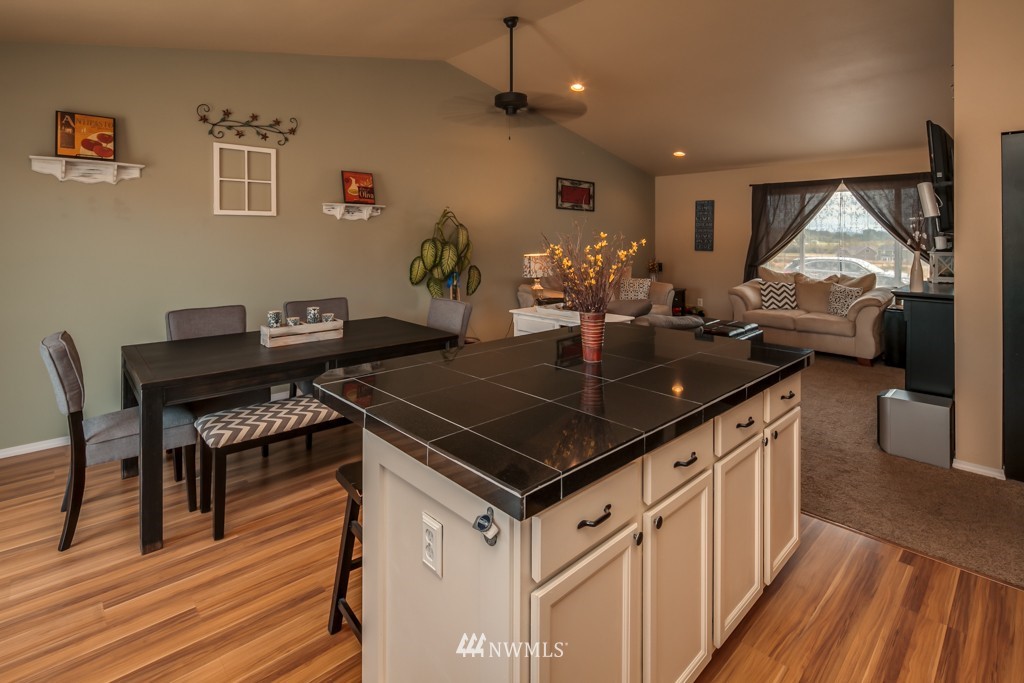 2460 Douglas Road Ferndale, WA 98248 - Photo 8 of 21