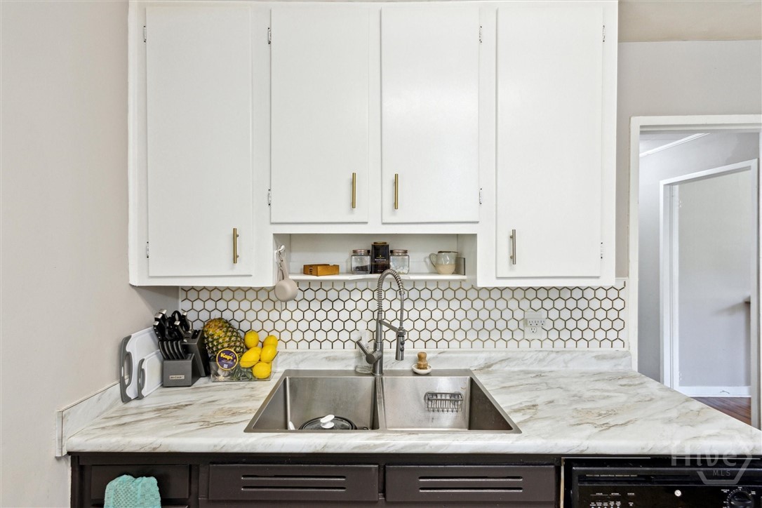 103 Pine Valley Road Savannah, GA 31404 - Photo 12 of 40 Gallery Image 12