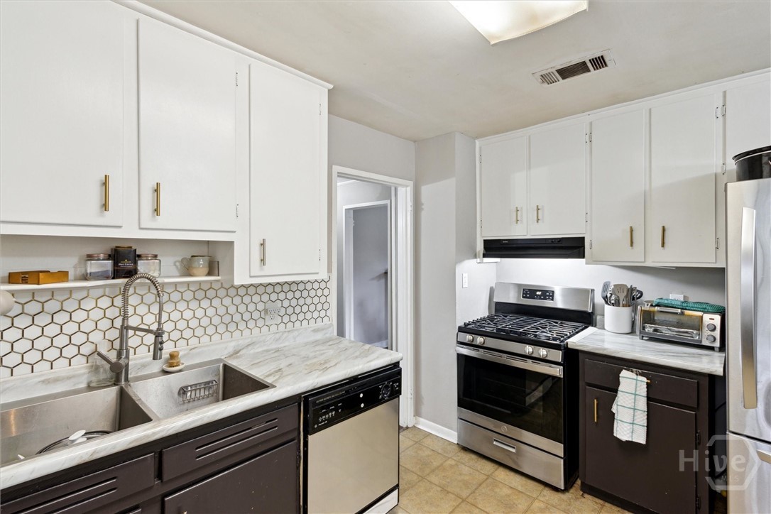 103 Pine Valley Road Savannah, GA 31404 - Photo 14 of 40 Gallery Image 14