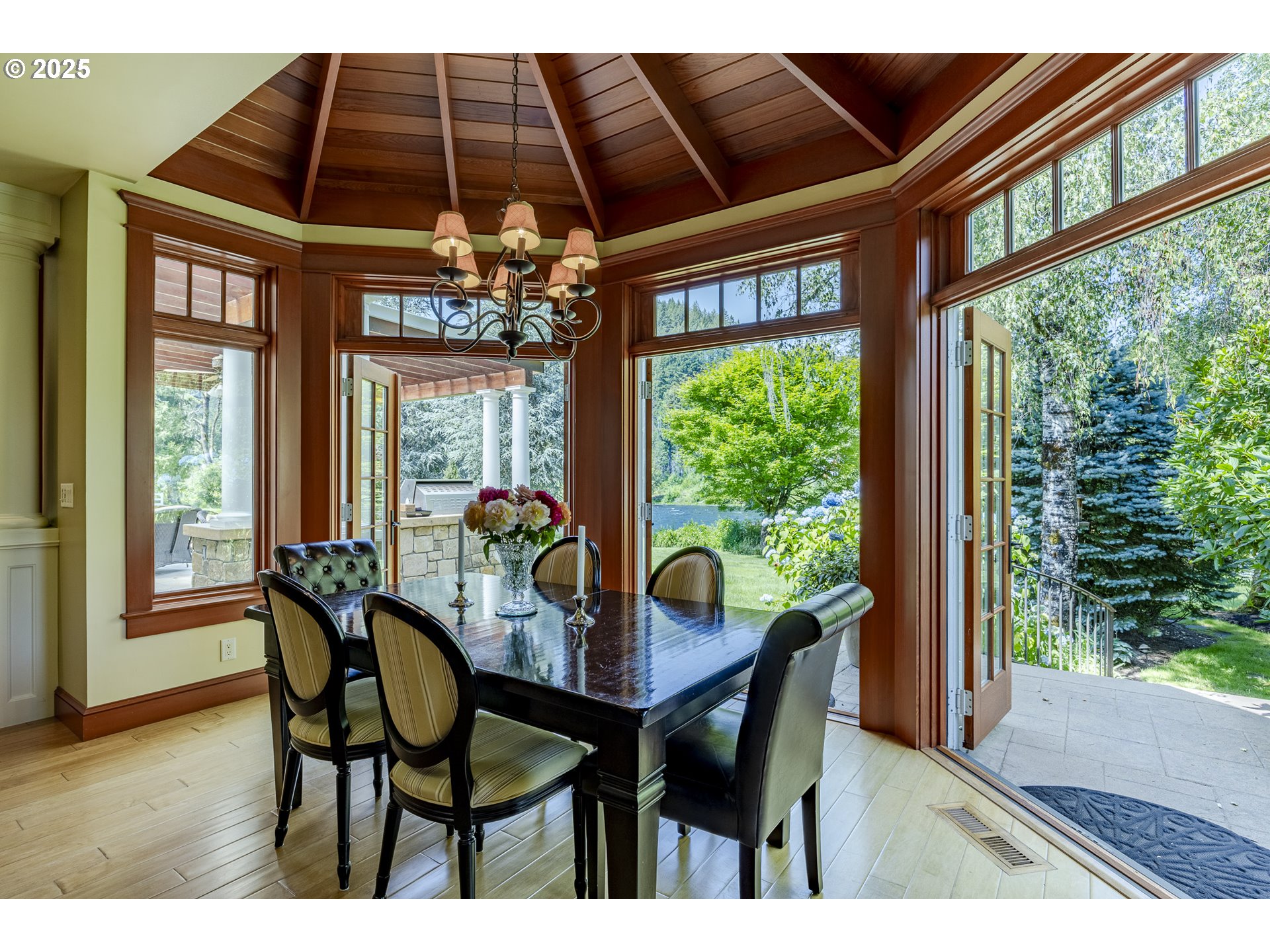 45871 Goodpasture Road Vida, OR 97488 - Photo 19 of 48