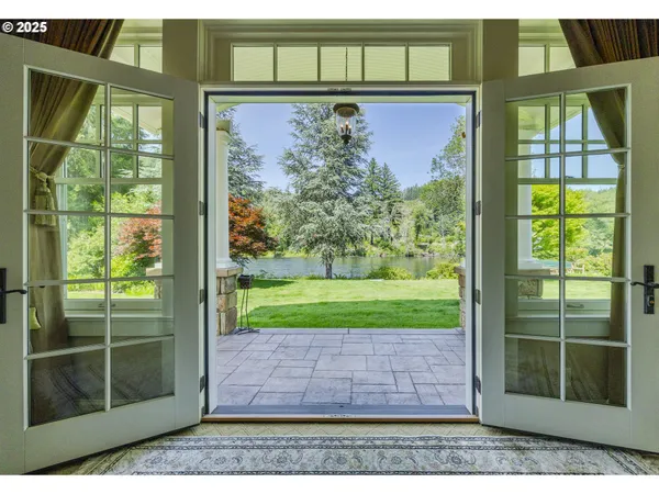 $1,995,000 | 45871 Goodpasture Road, Vida, OR 97488