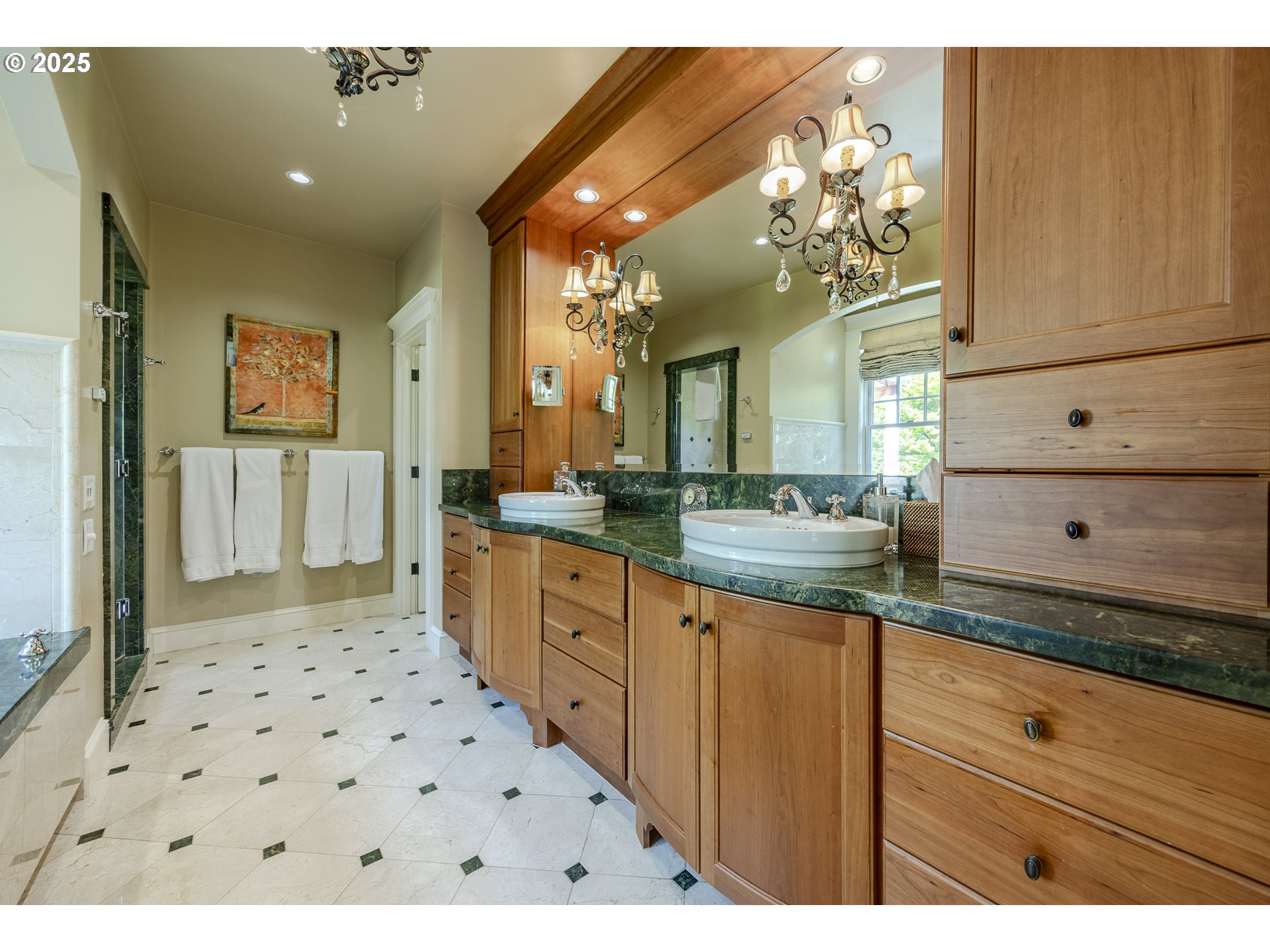 45871 Goodpasture Road Vida, OR 97488 - Photo 26 of 48