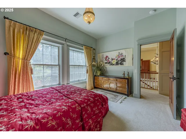 $1,995,000 | 45871 Goodpasture Road, Vida, OR 97488