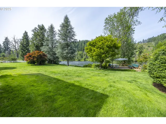 $1,995,000 | 45871 Goodpasture Road, Vida, OR 97488