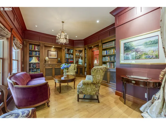 $1,995,000 | 45871 Goodpasture Road, Vida, OR 97488