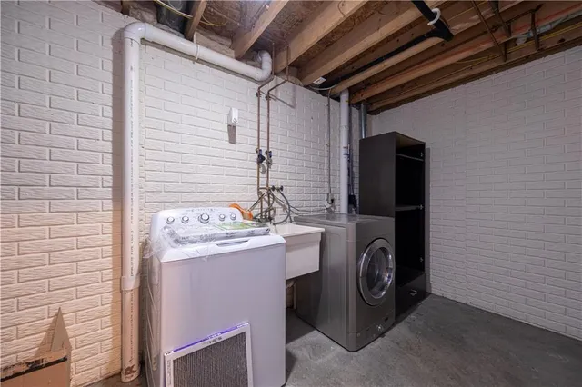 $175,000 | 531 Reed Court, Jeannette, PA 15644