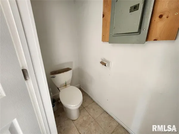 $40,000 | 2025 Broadway, Hannibal, MO 63401