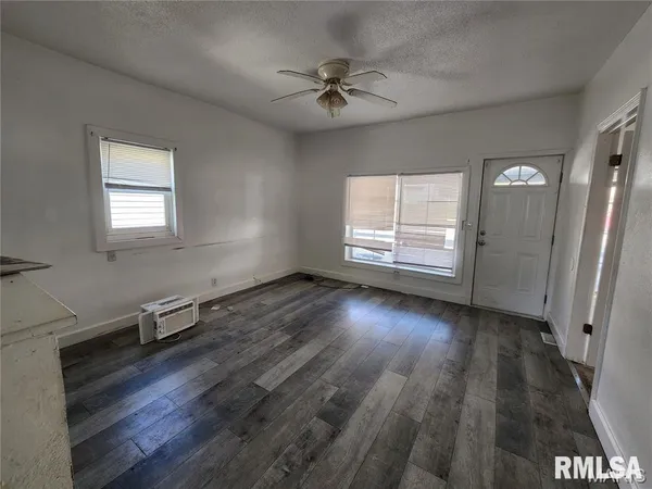 $40,000 | 2025 Broadway, Hannibal, MO 63401