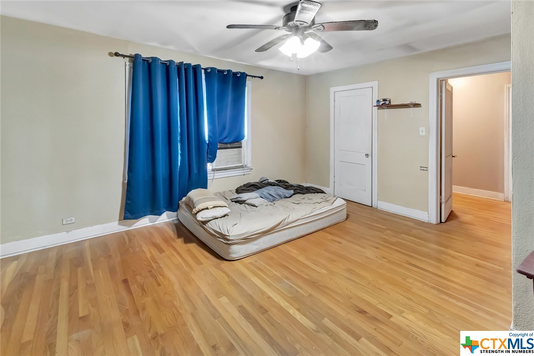 1005 Mac Arthur Street Victoria, TX 77901 - Photo 17 of 38