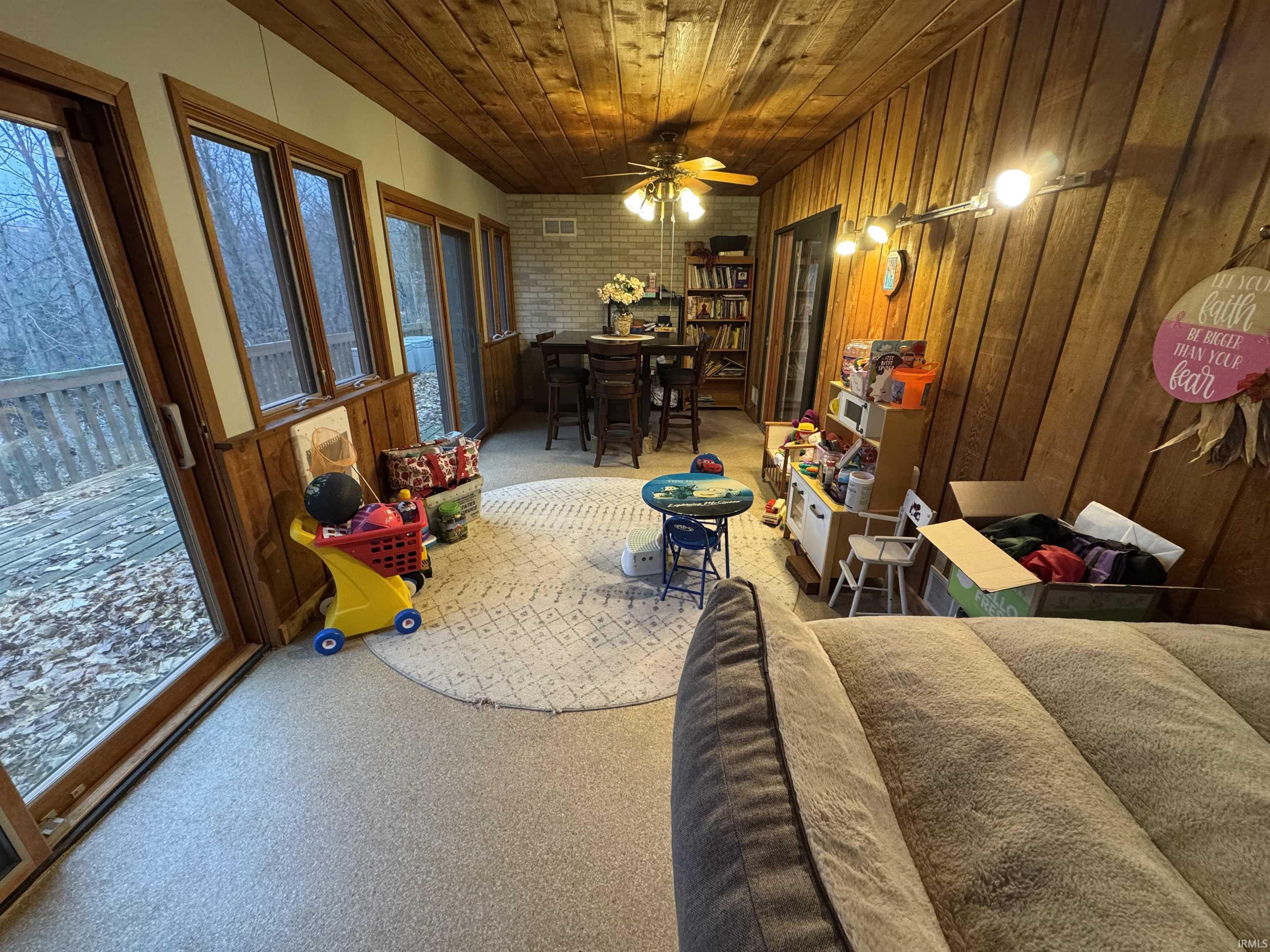 66110 Oak Road Lakeville, IN 46536 - Photo 16 of 36