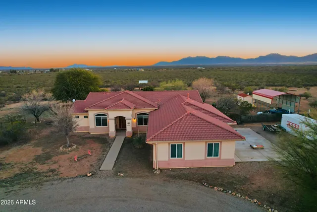 $430,000 | 1160 East Javelina Crossing Drive, Huachuca City, AZ 85616