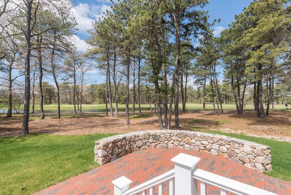 38 Simons Road, Unit A Mashpee, MA 02649 - Photo 6 of 19 Gallery Image 6