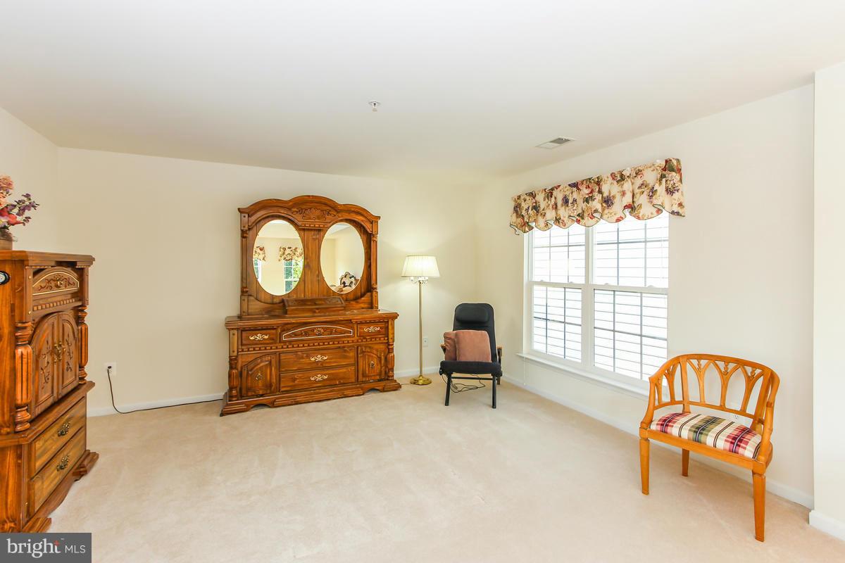 23113 Persimmon Ridge Road Clarksburg, MD 20871 - Photo 15 of 30 Bedroom (Master)