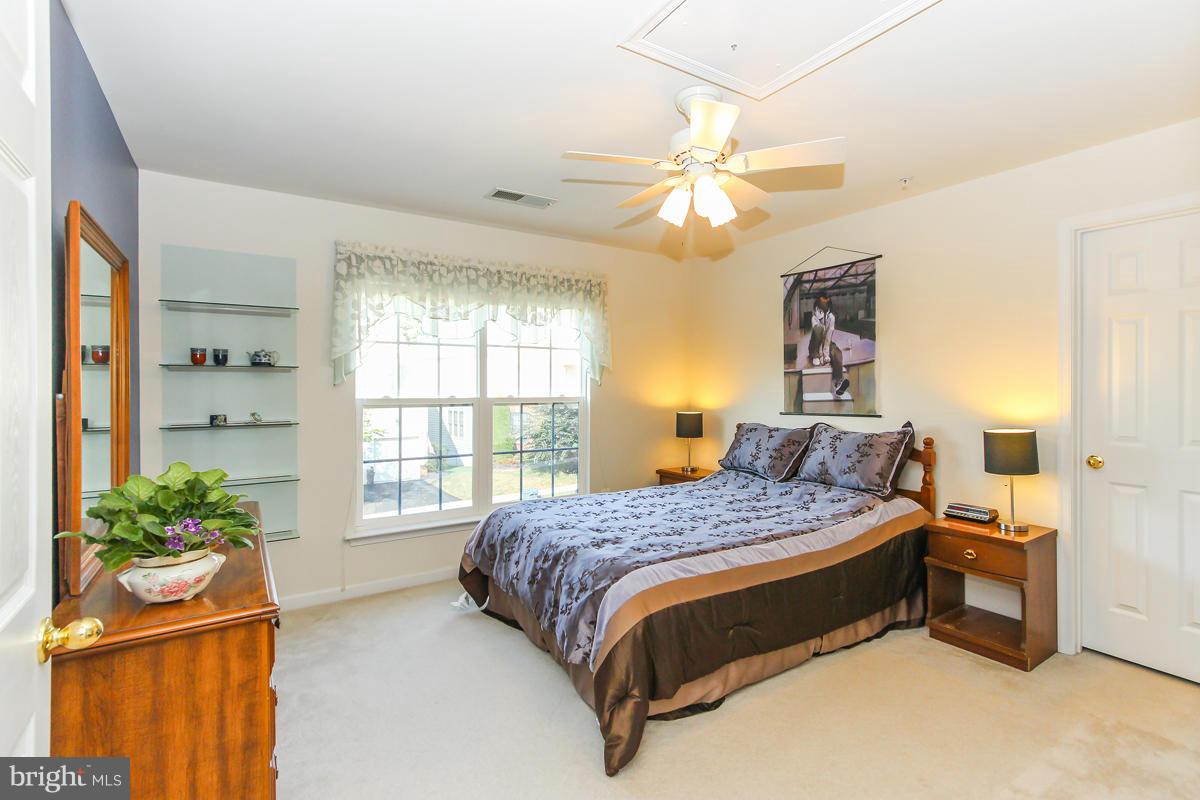 23113 Persimmon Ridge Road Clarksburg, MD 20871 - Photo 18 of 30 Bedroom